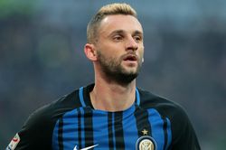 Bệnh viện gọi cảnh sát khi sao Inter Milan quấy phá