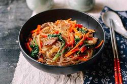 Cách làm miến trộn thanh mát, ăn no căng bụng cũng không sợ béo