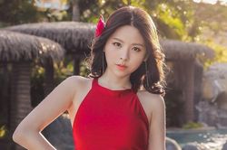 Nhiều sao nữ Kpop tiết lộ bị ép đi tiếp khách và quấy rối tình dục