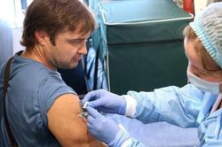 Người Nga có thể được tiêm đại trà vaccine phòng Covid-19 từ tháng 10/2020
