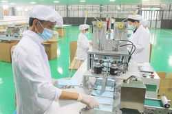 Đầu tư dây chuyền sản xuất khẩu trang y tế