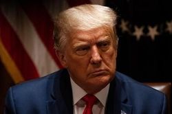 Tổng thống Trump tố chuyên gia y tế nói sai về dịch COVID-19