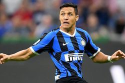 MU 'đại hạ giá' Alexis Sanchez, Inter mua ngay kẻo lỡ
