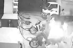 Triệu tập 3 thanh niên hút thuốc gây cháy tại cây xăng