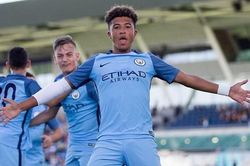 Sancho - từ cái gai của Pep đến niềm hy vọng cho Ole