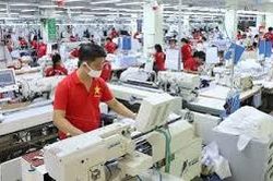 Doanh nghiệp khó khăn do dịch có được giãn đóng BHXH?