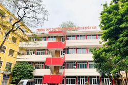 7 câu hỏi bố mẹ băn khoăn nhiều nhất khi chọn Trường THPT Chuyên Khoa học Xã hội và Nhân văn cho con