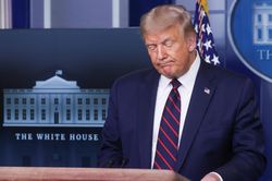 Tổng thống Trump lên tiếng về vụ nổ khiến 78 người chết ở Beirut