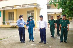 Long An: Khảo sát việc triển khai Khu cách ly tập trung ở huyện Vĩnh Hưng