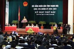 Khi cán bộ 'đóng băng' trước Đại hội
