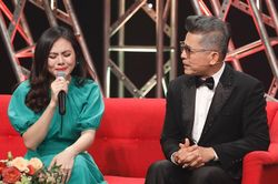 Vân Trang bật khóc chia sẻ về 4 năm ngừng diễn sau khi sinh con