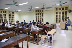 Hà Nội ra công văn khẩn đảm bảo tổ chức thi Tốt nghiệp THPT an toàn