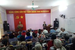 Chi bộ Đảng khu dân cư trong nhịp sống đô thị - Bài 1: Dân số đông nhưng chi bộ già