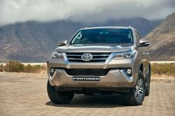 Hai mẫu xe của Toyota sản xuất trong năm 2020 bị triệu hồi