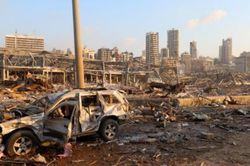 Nổ lớn rung chuyển thủ đô Beirut, 70 người chết, hơn 3700 người bị thương