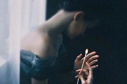Sau khi kết hôn, hầu hết phụ nữ nào cũng mắc phải 4 cái dại này
