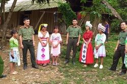 Đồng bào Mông ở Khuôn Làn