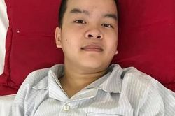Thức giấc sau một đêm, nam sinh lớp 8 khóc nghẹn khi tứ chi bị liệt