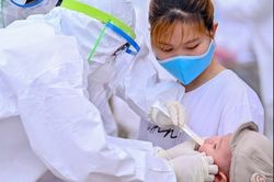 Hà Nội xét nghiệm rRT-PCR cho người dân như thế nào?