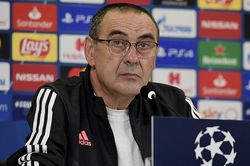 HLV Sarri: 'Tương lai của tôi ở Juve không phụ thuộc vào trận đấu với Lyon'