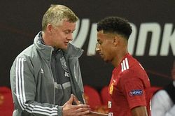 Bóng đá hôm nay 7/8: MU rao bán Lingard. Barca công bố tân binh Gustavo Maia