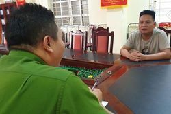 Triệt phá hai băng nhóm bảo kê đường biên ở Lào Cai