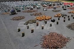 Cận cảnh kho vũ khí 'khủng' Quân đội Syria tịch thu ở miền nam