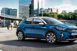 Kia Stonic 2021 ra mắt: Động cơ và thiết kế được cải tiến