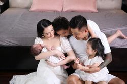 Hương Baby - Tuấn Hưng hoãn làm tiệc đầy năm cho con vì Covid-19