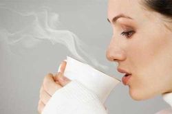 4 tác dụng thần kỳ nếu bạn duy trì thói quen uống nước ấm vào buổi sáng