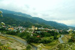 Xây dựng huyện Mường Chà vững bước phát triển