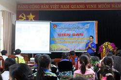 Bát Xát: Tổ chức truyền thông phòng, chống tảo hôn và xâm hại trẻ em