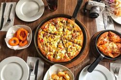 Nạp năng lượng với 5 tiệm pizza ship tận nhà tại TP.HCM