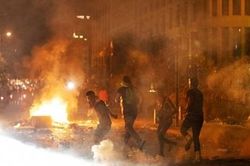 Thất vọng và giận dữ bao trùm Beirut sau thảm kịch nổ kho hóa chất