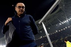 Bị Juventus sa thải, Sarri nhận ra ông đã lạc đường
