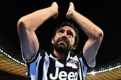 Vì sao Juventus đường đột bổ nhiệm Andrea Pirlo?