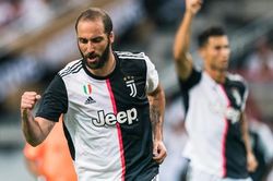 Vừa tiếp quản Juventus, tân HLV Pirlo đã 'đẩy' 3 ngôi sao ra đường