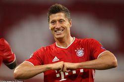 'Phá lưới' Chelsea, Lewandowski tiến gần kỷ lục của Ronaldo