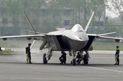 'Cân đo' sức mạnh tiêm kích Rafale Ấn Độ và J-20 Trung Quốc