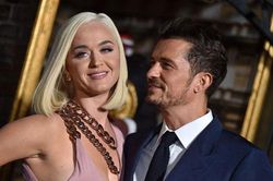 Katy Perry lần đầu trải lòng khoảng thời gian chia tay hôn phu