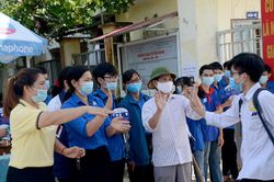 Cảm xúc ngày thi tốt nghiệp THPT đầu tiên