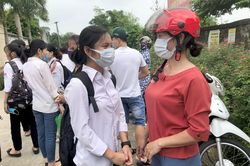 Tỷ lệ thí sinh dự thi ngày đầu tiên đạt trên 99,6%