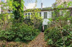 Phát hiện thi thể trong biệt thự hơn 40 triệu USD ở trung tâm Paris