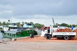 Cảng Cà Mau kinh phí đầu tư gần 150 tỷ đồng hoạt động cầm chừng