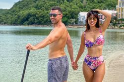 Hà Anh mặc bikini nóng bỏng bên ông xã trong dịp kỷ niệm 4 năm ngày cưới ở Phú Quốc
