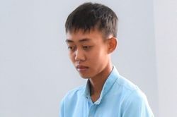 Lĩnh 12 năm tù vì 'nếm trái cấm'