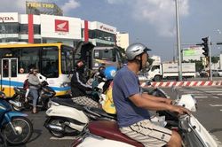Tiếp tục dừng hoạt động vận chuyển hành khách đến Đà Nẵng