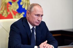 Chuyên gia vaccine: Chúng ta mới chỉ dựa vào lời nói của ông Putin