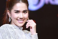 Ngọc Trinh gây sốc với phát ngôn 'Đàn ông yếu mới thích sống ảo'