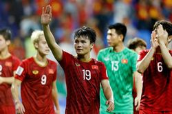 FIFA hoãn các trận đấu của vòng loại World Cup 2022; Barca xác nhận có ca dương tính Covid-19